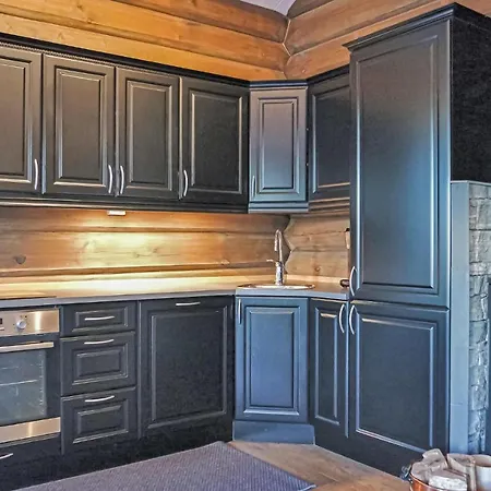 Vakantiehuis Three-bedroom In Sjusjoen