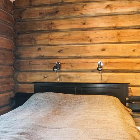 Vakantiehuis Three-bedroom In Sjusjoen